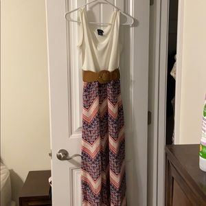 Maxi dress